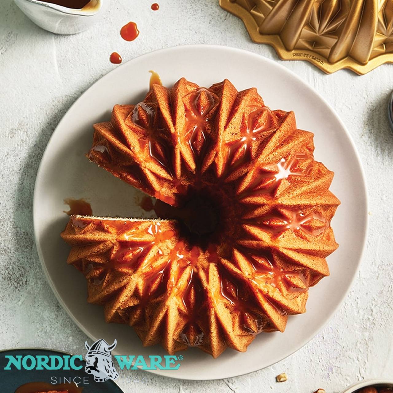 Stampo Crystal Bundt Pan Nordic Ware NW 92877 - immagine 5