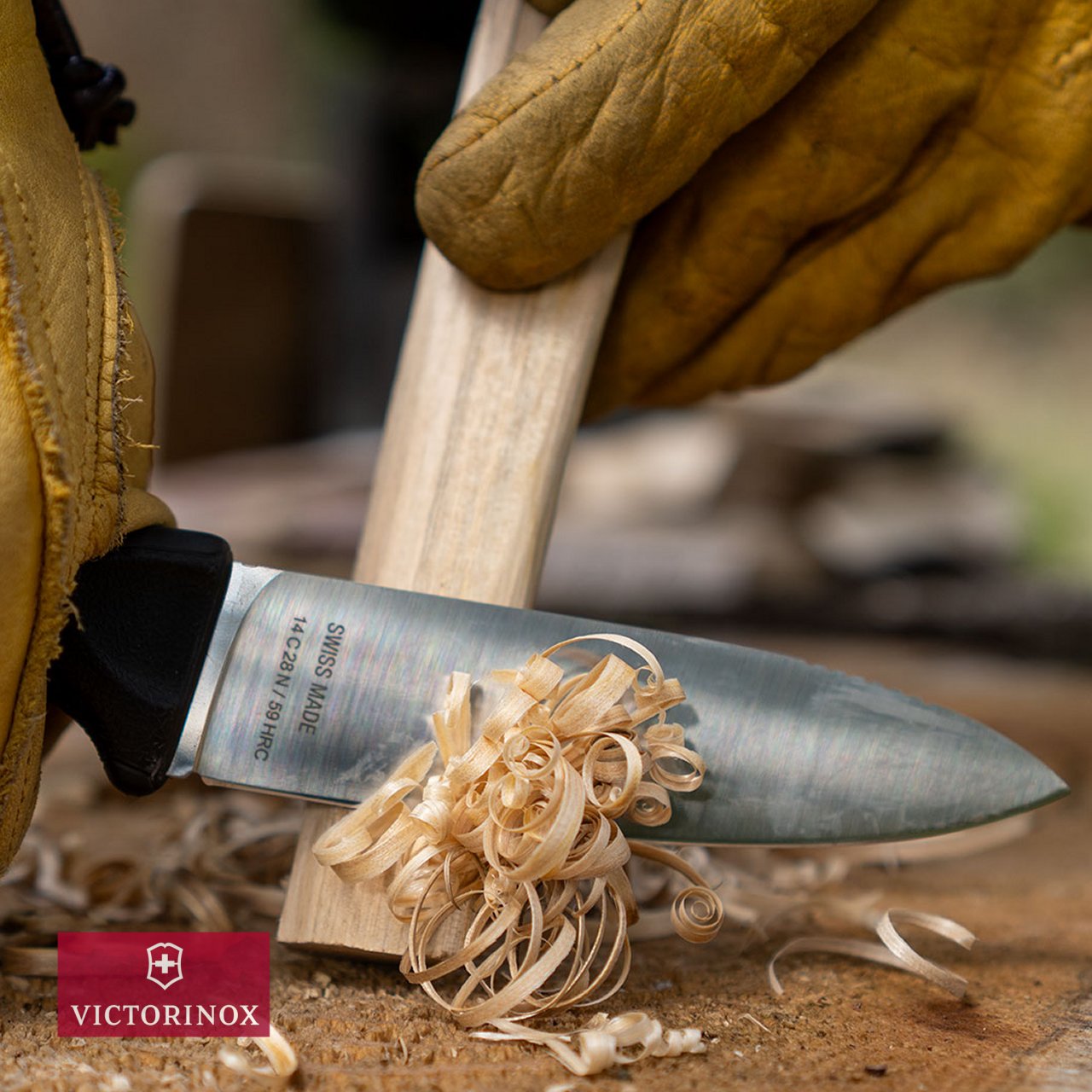 Coltello Victorinox Venture V-3.0902 - immagine 11