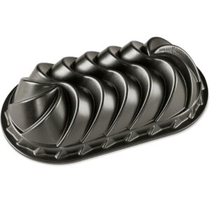 Stampo Tiered Heart Cakelet Nordic Ware NW 90377