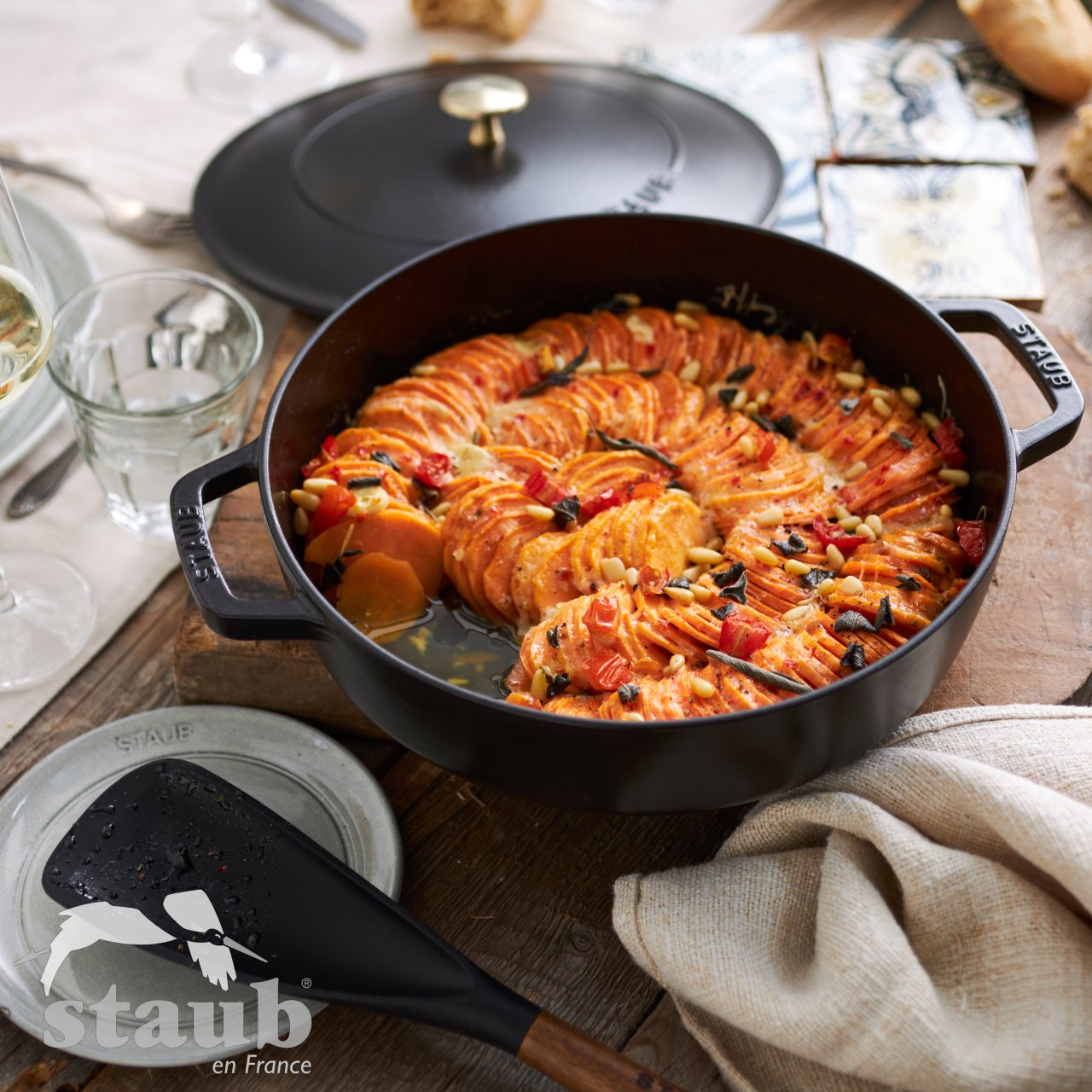 Tegame rotondo Staub Chistera 24 cm 40511-47 - immagine 8